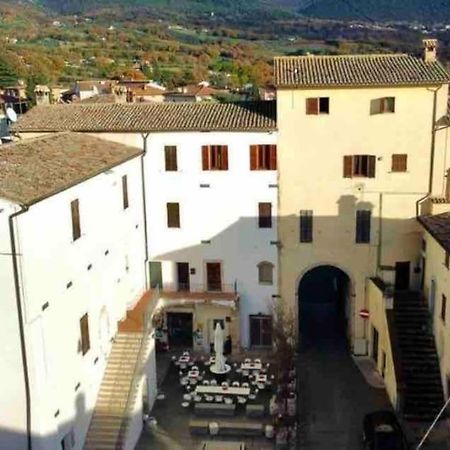 Apartament La Casina Di Nada Massa Martana Zewnętrze zdjęcie